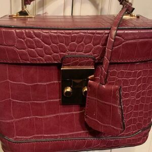 Forever 21 Faux Patent Leather Crossbody Box Burgundy &  Gold Bag